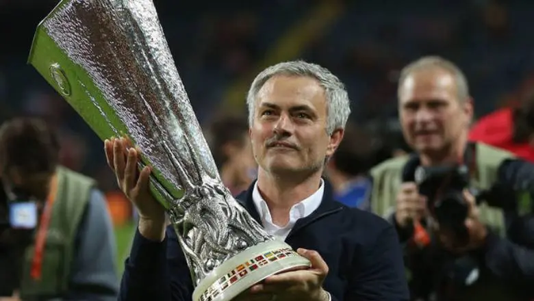 Mourinho giúp MU vô địch Europa League
