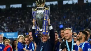 Leicester City vô địch Ngoại hạng Anh trong sự ngỡ ngàng của cả thế giới